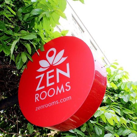 Zen Rooms Macallum George Town Extérieur photo