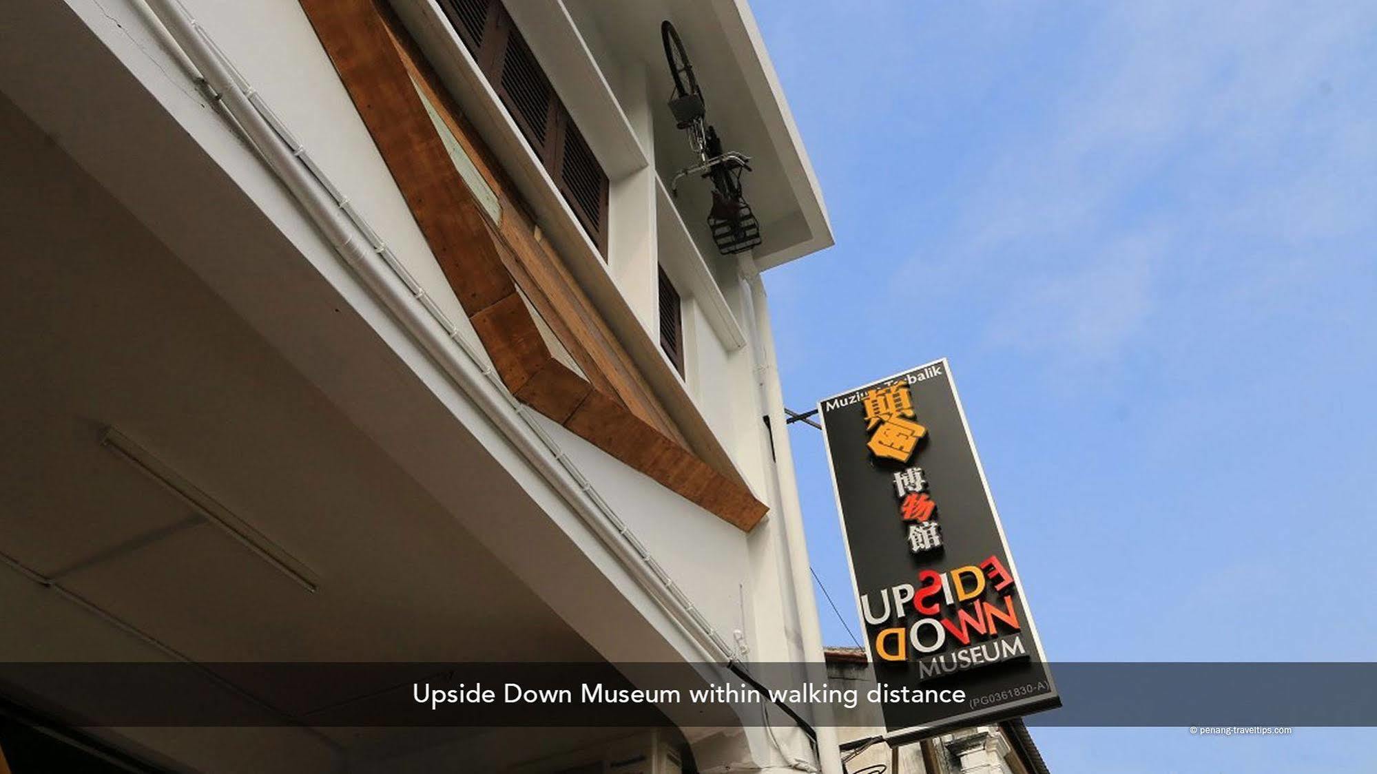 Zen Rooms Macallum George Town Extérieur photo